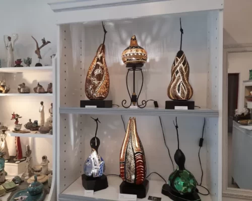 luminaires en calebasses tons beige marron